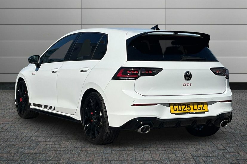 Volkswagen Golf 2.0 Tsi Gti Clubsport Hatchback Dsg 30 GD25LGZ White #3