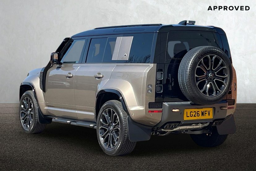 Land Rover Defender 110 4.4P V8 Mhev Octa Suv 4Wd 635 Ps #2