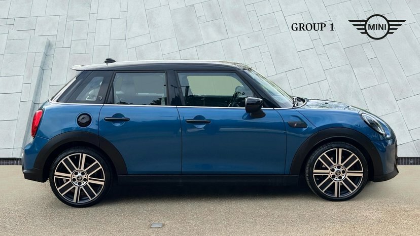 Mini Hatch 5-Door Hatch Cooper S Exclusive AD21CGU Blue #3