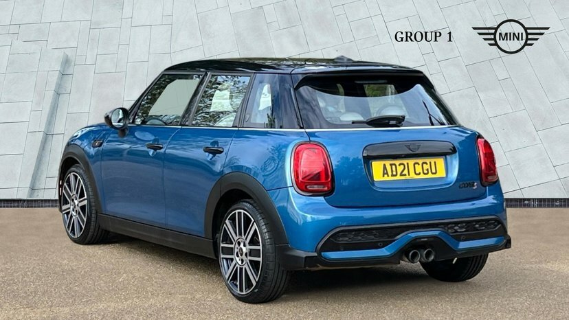 Mini Hatch 5-Door Hatch Cooper S Exclusive AD21CGU Blue #2