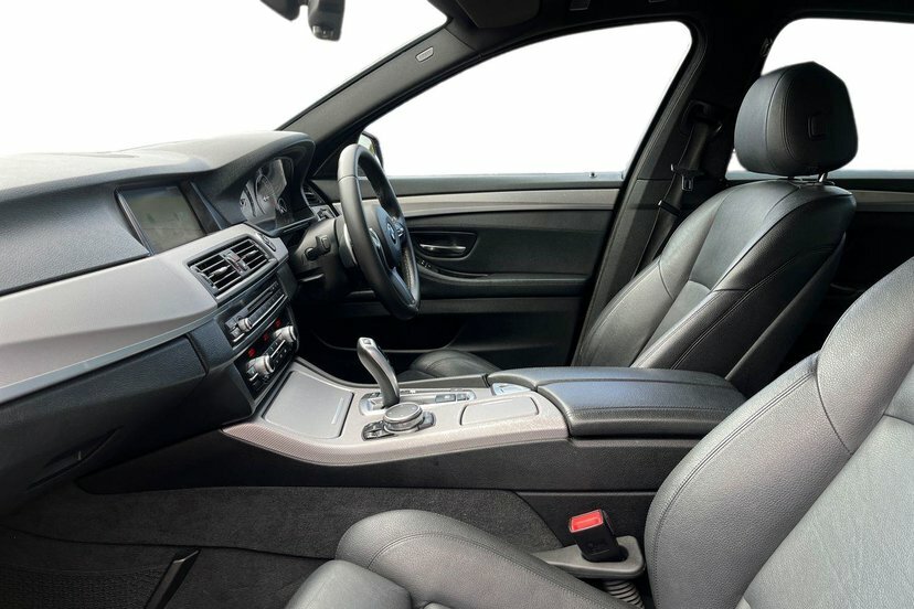 BMW 5 Series 2.0 520D M Sport LM66HBP #2
