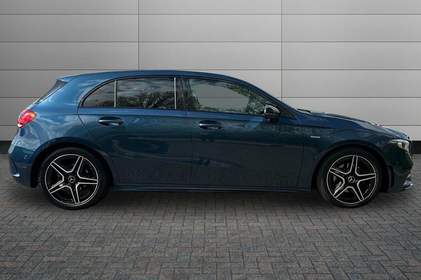 Mercedes-Benz A Class A180 Amg Line Edition Executive Hatchback BG22KMM Blue #3