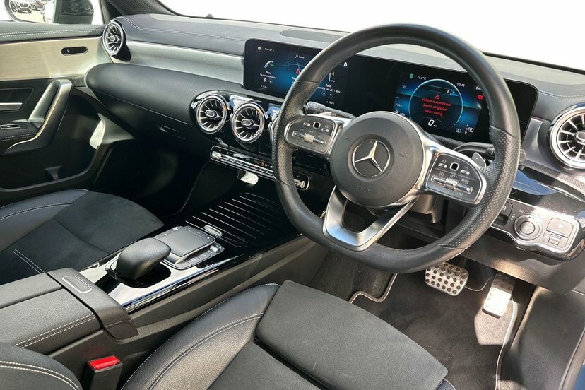 Mercedes-Benz A Class A180 Amg Line Edition Executive Hatchback BG22KMM Blue #5