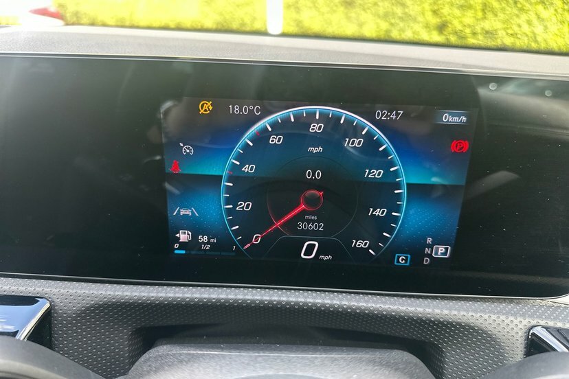 Mercedes-Benz A Class A180 Amg Line Edition Executive Hatchback BG22KMM Blue #6