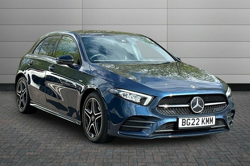 Mercedes-Benz A Class A180 Amg Line Edition Executive Hatchback Blue
