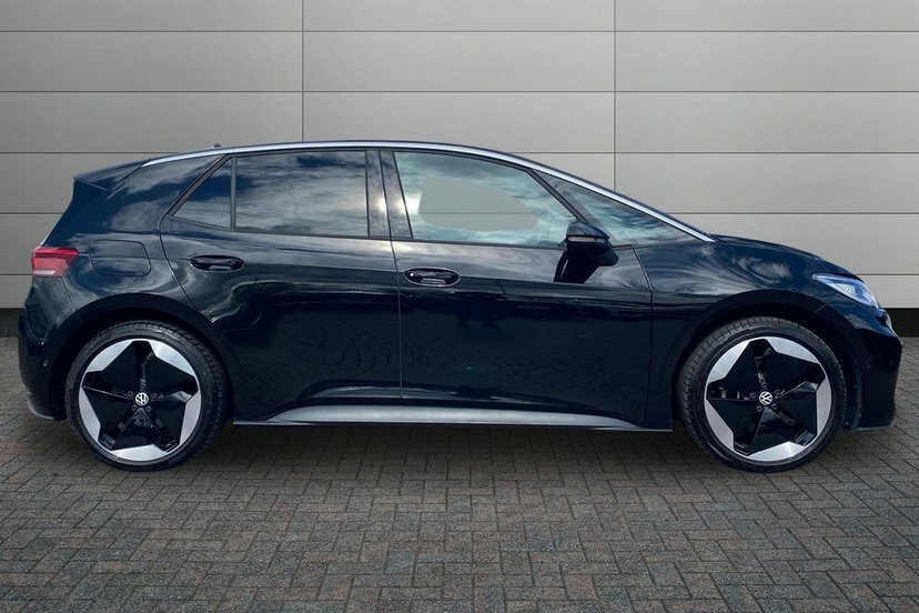 Volkswagen ID.3 Pro S 77Kwh Match Hatchback 5 S DU25CDO Black #4