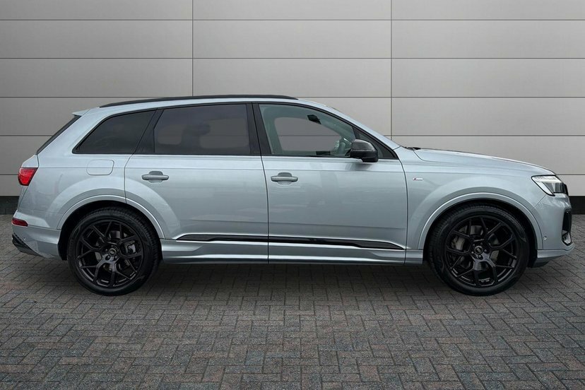 Audi Q7 3.0 Tdi V6 45 Black Edition Suv Tiptron Silver #4
