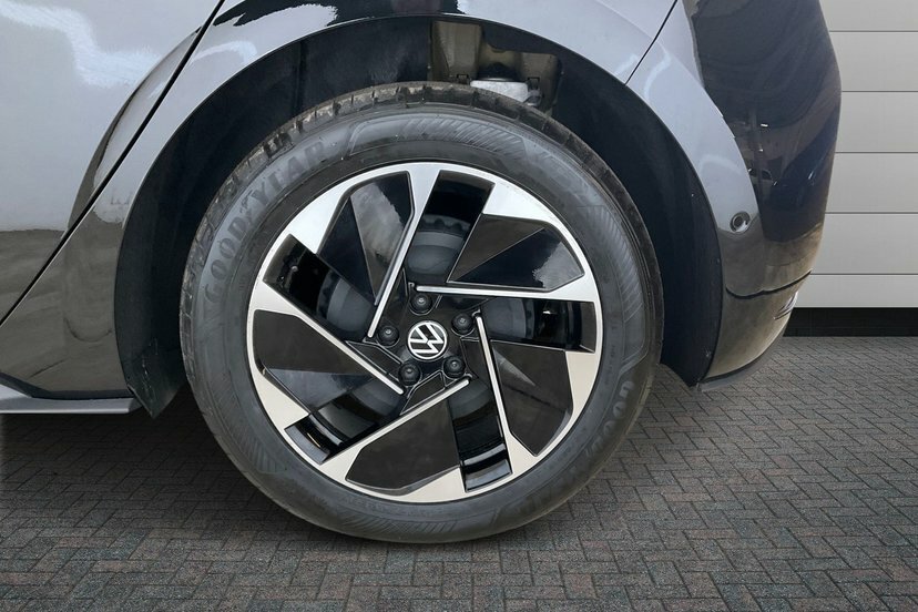 Volkswagen ID.3 Pro 59Kwh Match Hatchback 204 P AO26ULE Black #5