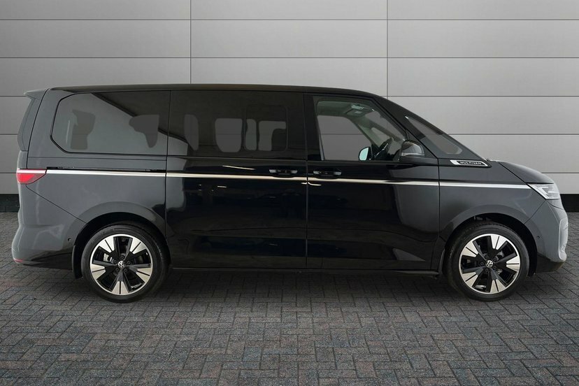 Volkswagen Multivan 2.0 Tdi Style Long Mpv Dsg 150 Ps Black #4