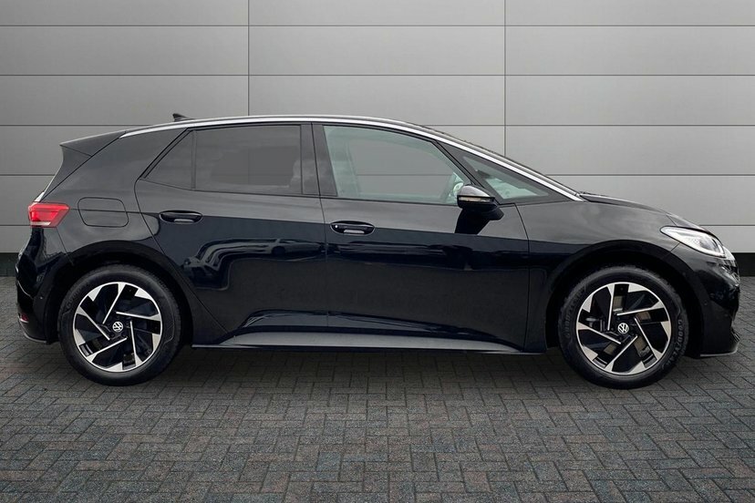 Volkswagen ID.3 Pro 59Kwh Match Hatchback 204 P MD75DGV Black #4
