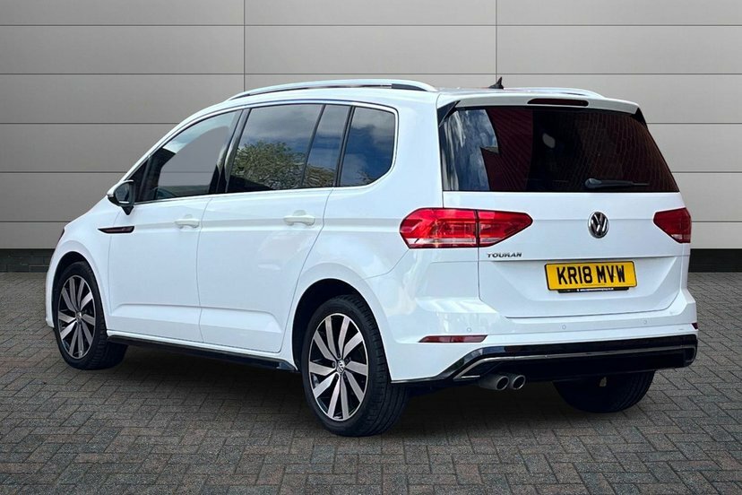 Volkswagen Touran 2.0 Tdi R-line Mpv 150 Ps White #3
