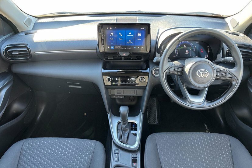 Toyota Yaris Cross 1.5 Vvt-h Icon Suv Hybrid E-cvt 116 Ps FE75DWG White #5