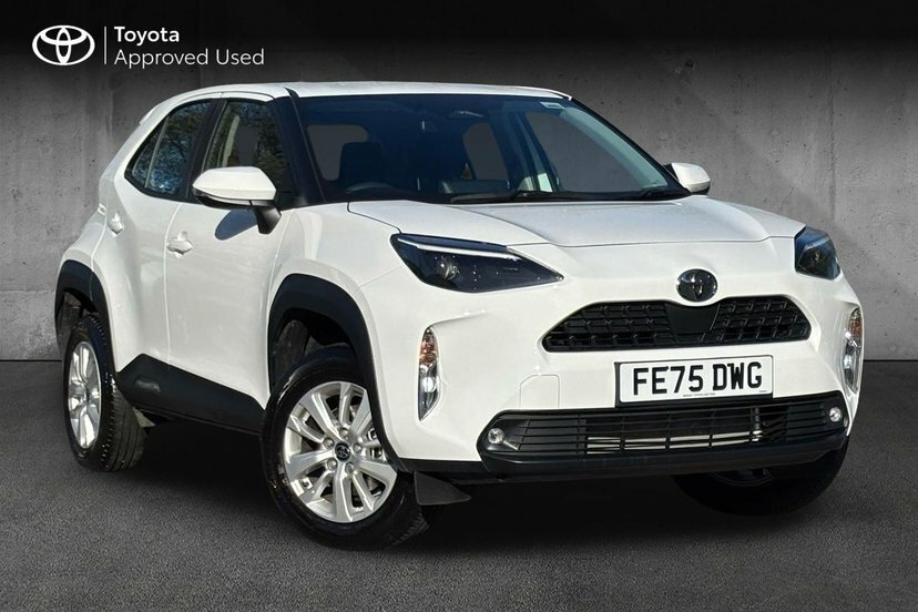Toyota Yaris Cross 1.5 Vvt-h Icon Suv Hybrid E-cvt 116 Ps FE75DWG White