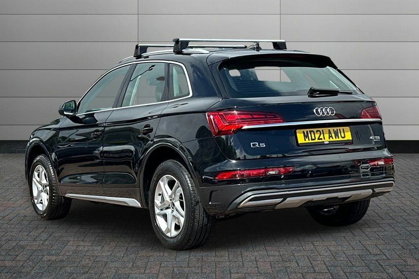 Audi Q5 2.0 Tdi 40 Sport Suv S Tronic Quattro MD21AWU Black #3