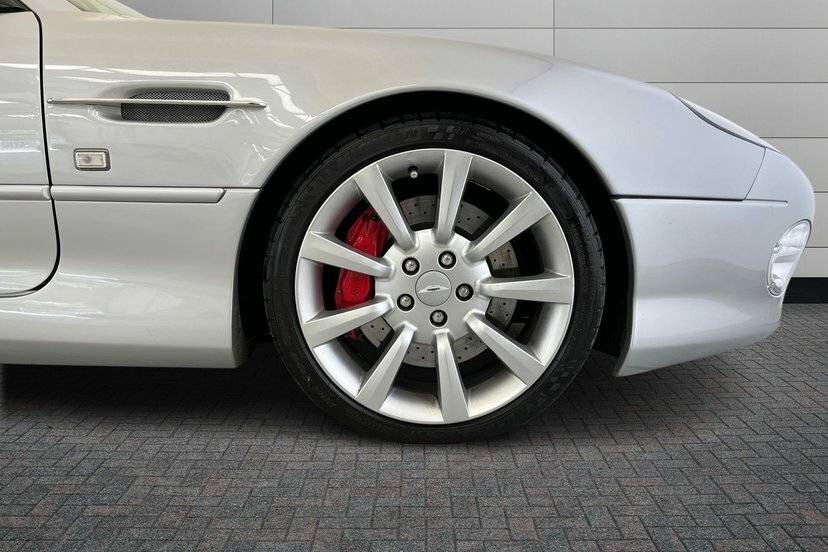 Aston Martin DB7 Coupe Black #8