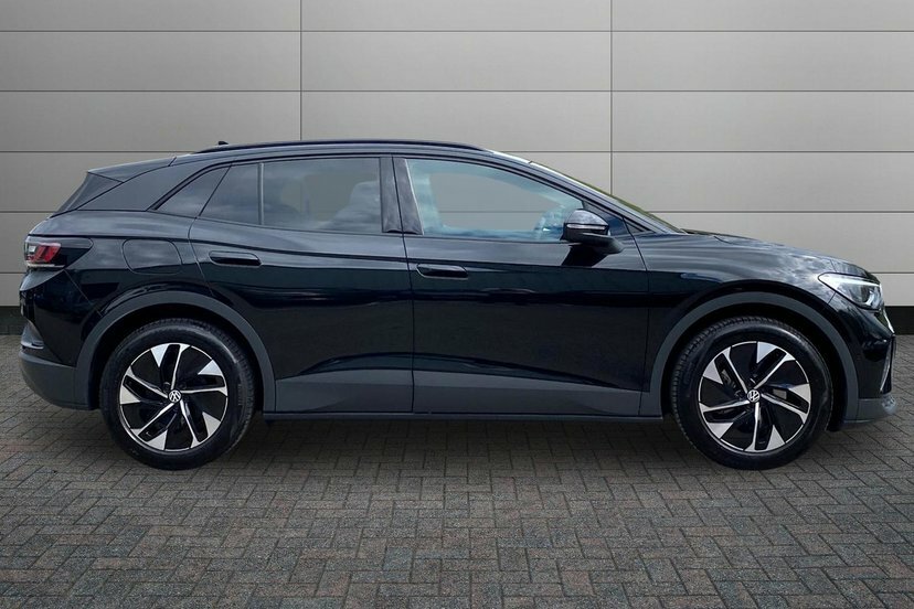 Volkswagen ID.4 Pure 52Kwh Match Suv 170 Ps MV26YPT Black #4