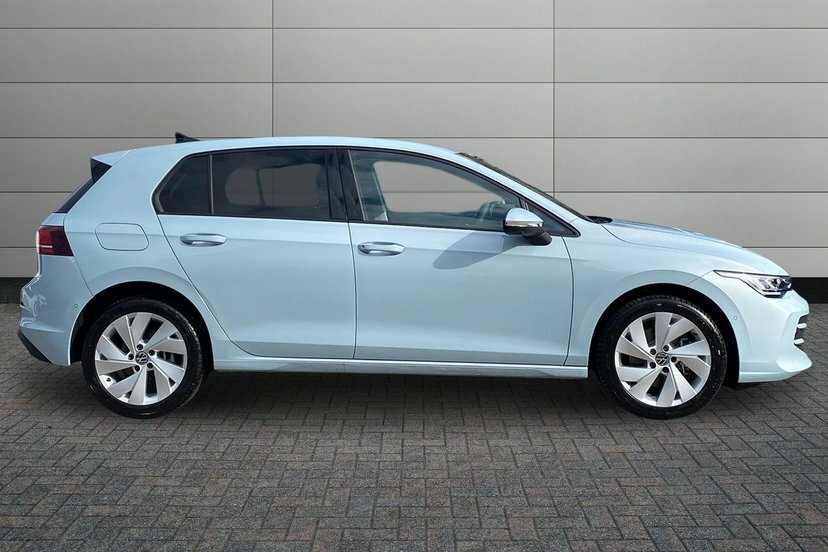 Volkswagen e-Golf 1.5 Tsi Ehybrid 19.7Kwh Match Hatchback MV26YRC Blue #4