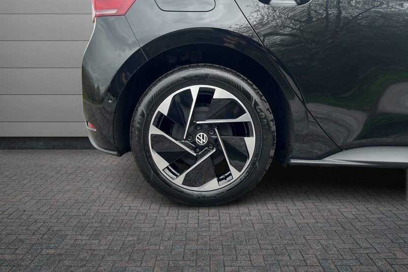Volkswagen ID.3 Pro 59Kwh Match Hatchback 204 P GF26FEP Black #5