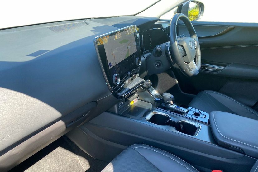 Lexus NX 2.5 450H 18.1Kwh Takumi Suv Plug-in Hy GU23FYA Silver #2