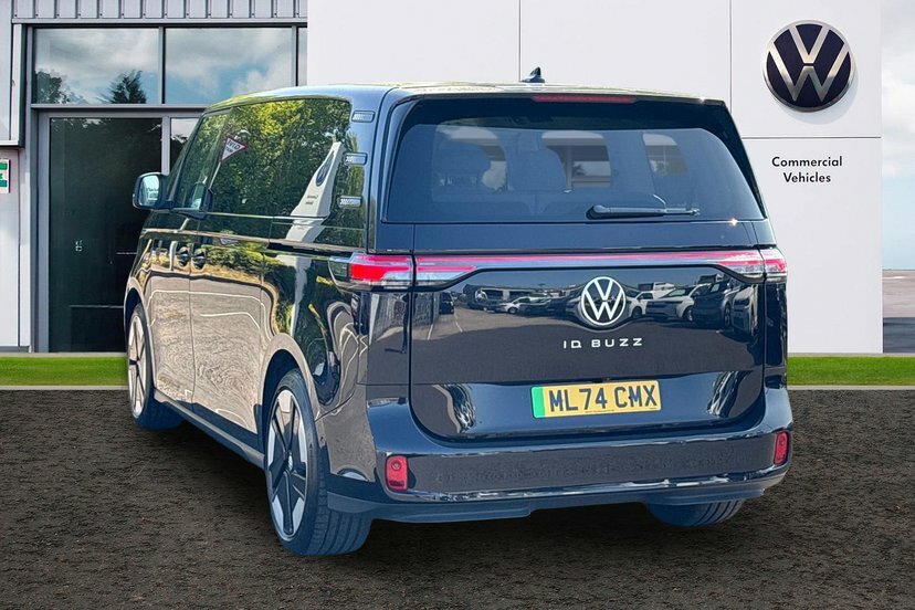 Volkswagen ID.Buzz Pro 86Kwh Style Mpv Lwb, 7Seat ML74CMX Black #3