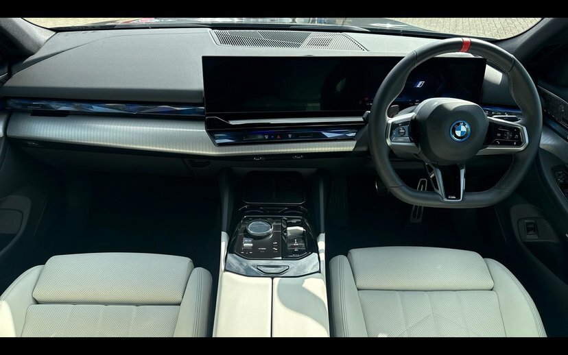 BMW i5 I5 M60 Xdrive Saloon GP25AHA Grey #4