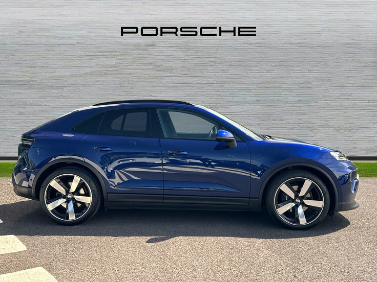 Porsche Macan 100Kwh 4 Suv 4Wd 408 Ps HV26UWJ Blue #3