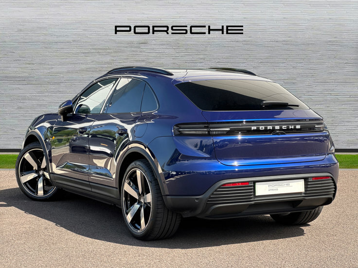 Porsche Macan 100Kwh 4 Suv 4Wd 408 Ps HV26UWJ Blue #2