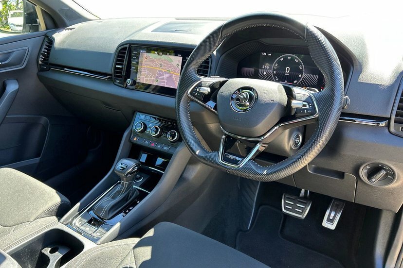Skoda Karoq 2.0 Tsi Sportline Suv Dsg 4Wd 190 Ps Grey #6