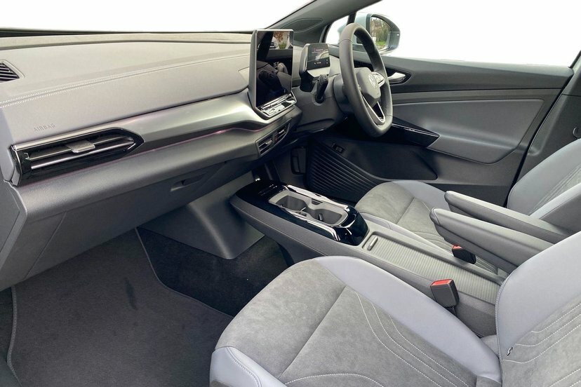 Volkswagen ID.4 Pro 77Kwh Match Suv 286 Ps DY26MVX White #2