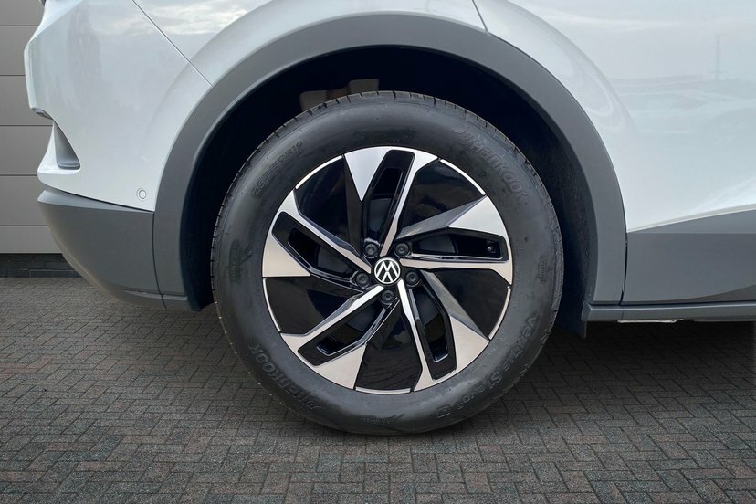 Volkswagen ID.4 Pro 77Kwh Match Suv 286 Ps DY26MVX White #5