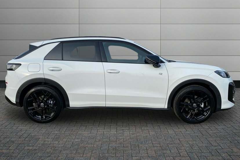 Volkswagen T-Roc 1.5 Etsi Mhev R-line Suv Hybrid Dsg 15 DV26GWD White #4