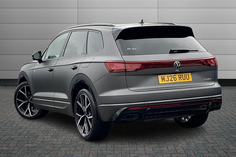 Volkswagen Touareg 3.0 V6 Tsi Ehybrid 14.3Kwh R Suv Plug-i Grey #3