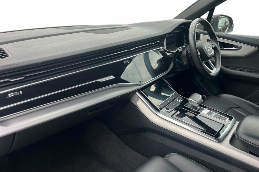 Audi Q7 3.0 Tfsie V6 55 S Line Suv Plug-in Hybr Black #2