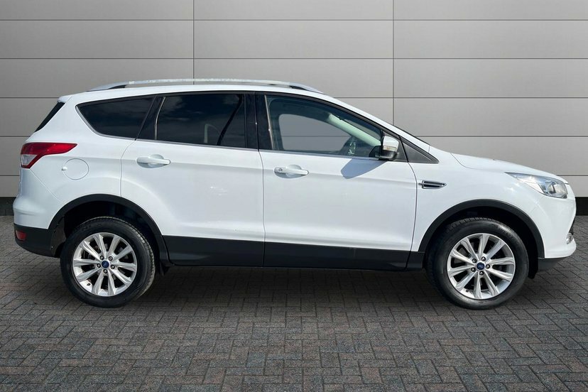 Ford Kuga 1.5T Ecoboost Titanium Suv Awd 18 White #4