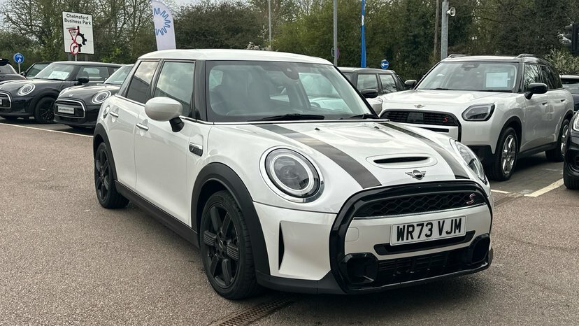Mini Hatch 5-Door Hatch Cooper S Classic White