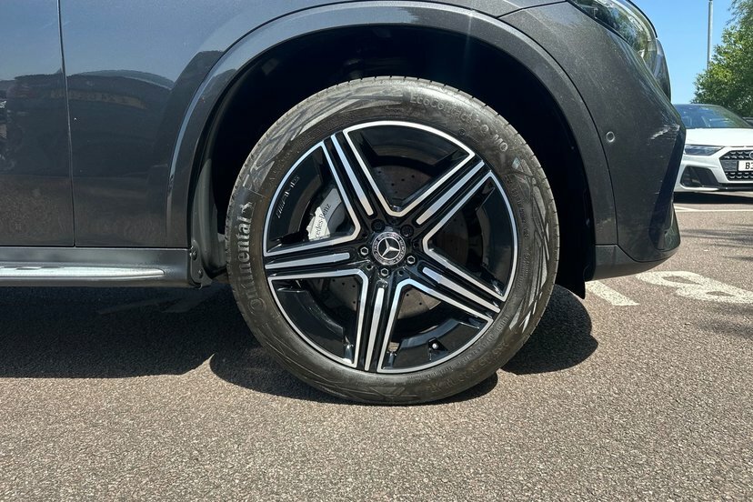 Mercedes-Benz GLC Class Glc300e Amg Line Premium FL23LGD Grey #4