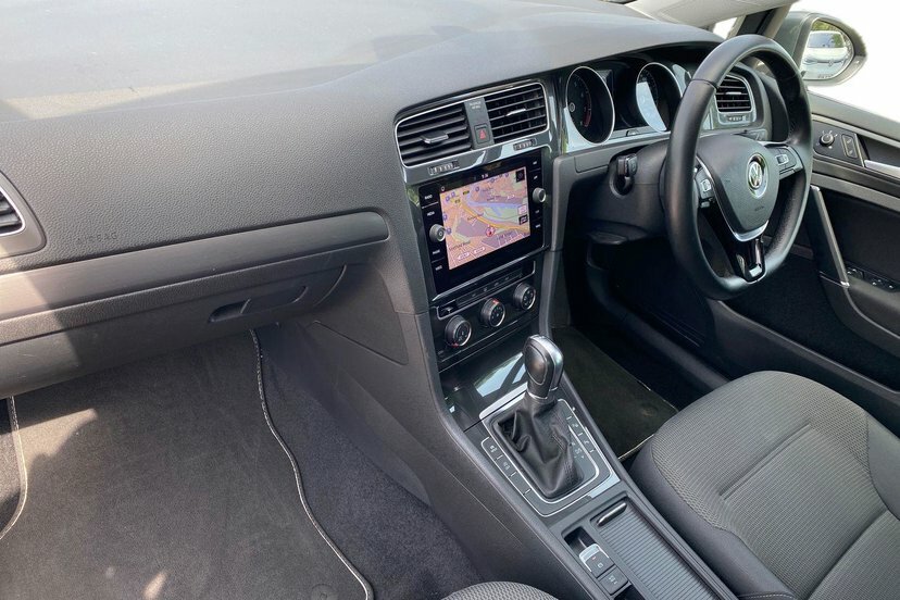 Volkswagen Golf 1.5 Tsi Evo Match Hatchback Dsg 150 Ps Grey #2