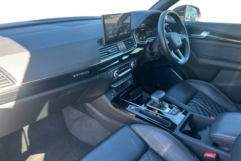 Audi Q5 2.0 Tdi 40 Edition 1 Suv S Tronic Quatt MW23ZKO Silver #2