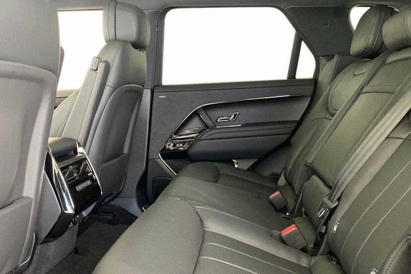 Land Rover Range Rover Sport 3.0 D300 Mhev Dynamic Se Suv 4Wd EK26GXD White #4