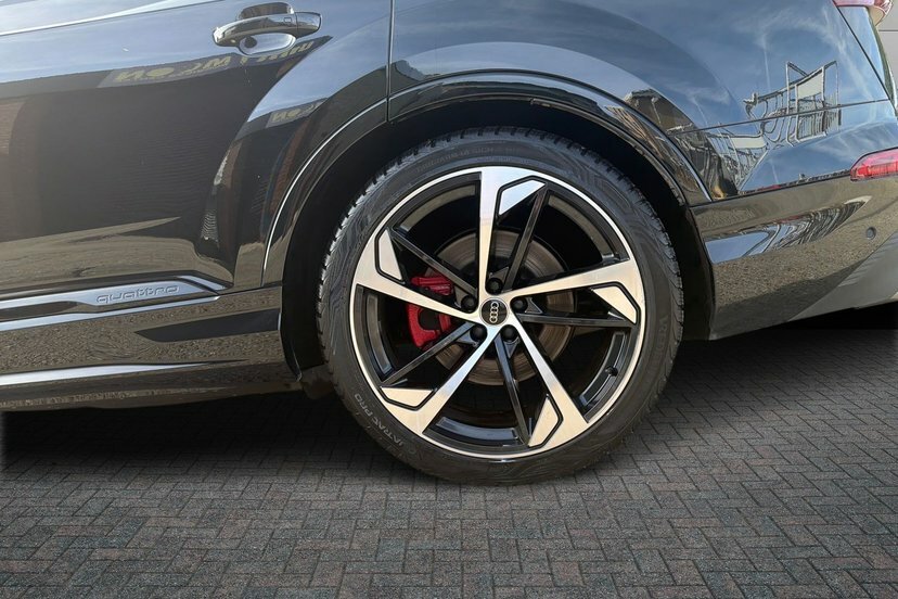 Audi SQ7 4.0 Tfsi V8 Black Edition Suv Tiptronic Black #5