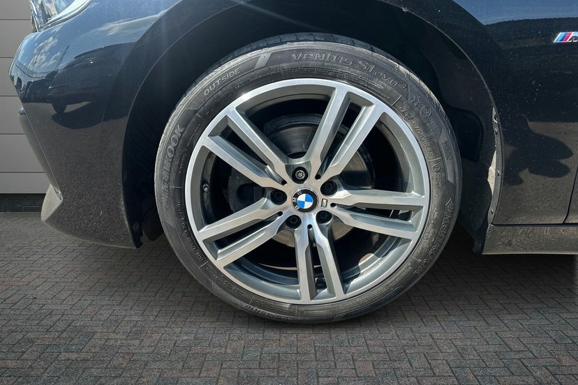 BMW 2 Series Active Tourer 1.5 218I M Sport Mpv 140 Ps Black #5