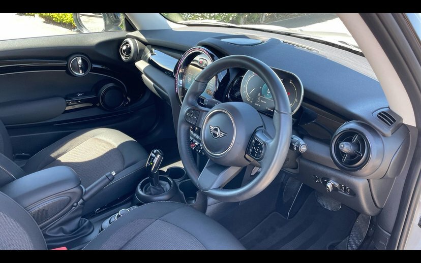 Mini Hatch 3-Door Hatch Cooper Classic KN73YCA Silver #6