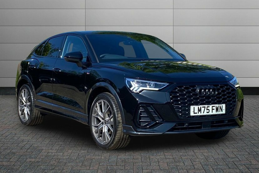 Audi Q3 1.5 Tfsi Cod 35 Black Edition Sportback Black
