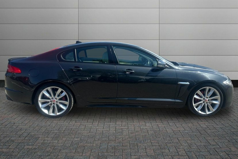 Jaguar XF 3.0D S V6 Portfolio Saloon Euro 5 Grey #4