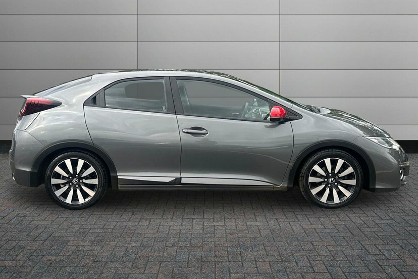 Honda Civic 1.8 I-vtec Se Plus Navi Hatchback Man Silver #4