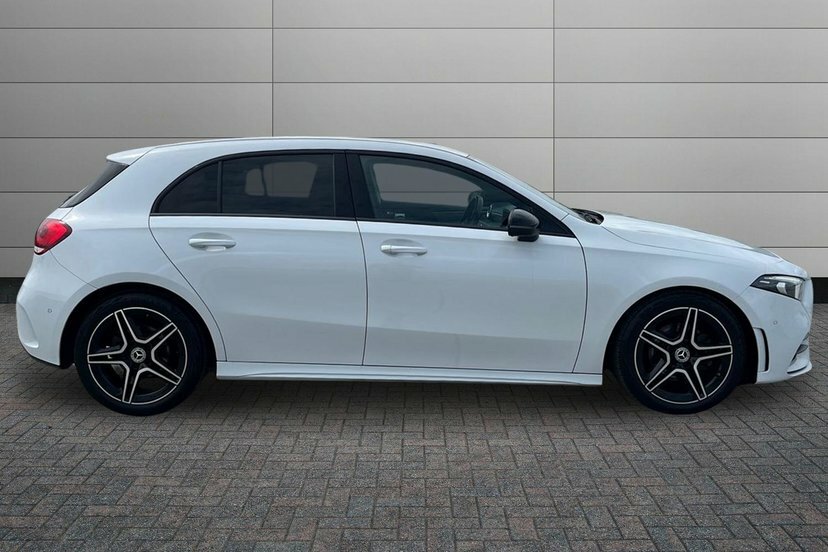 Mercedes-Benz A Class A180d Amg Line Executive KN23YJF Silver #3