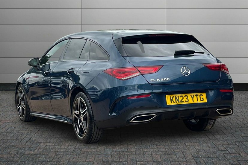 Mercedes-Benz CLA Class Cla200 Amg Line Executive Shooting Brake KN23YTG Blue #2