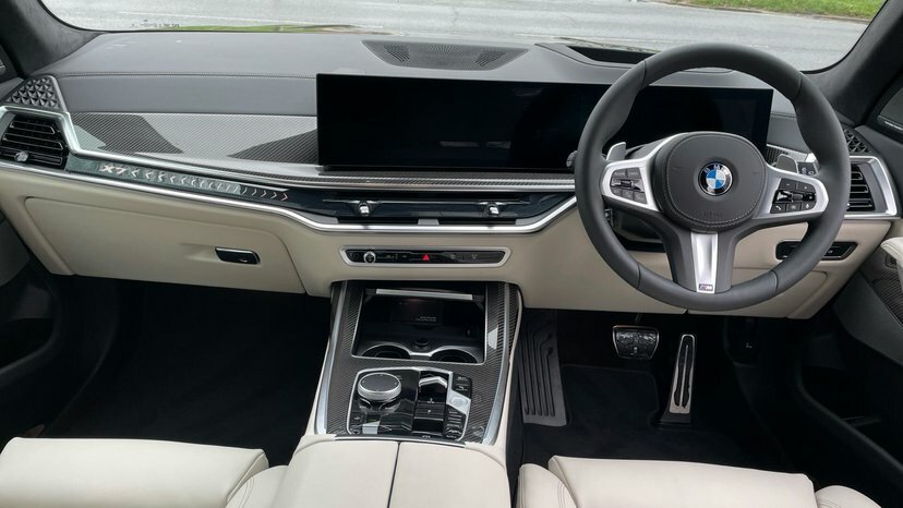 BMW X7 X7 Xdrive40d M Sport AY26FLH Black #4