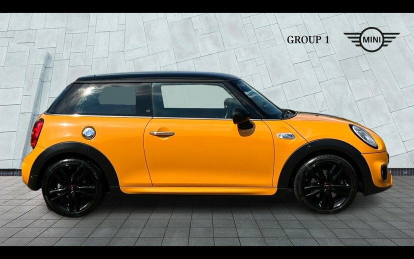 Mini Hatch 3-Door Hatch Cooper S Works 210 Edition GM67AHK Orange #3
