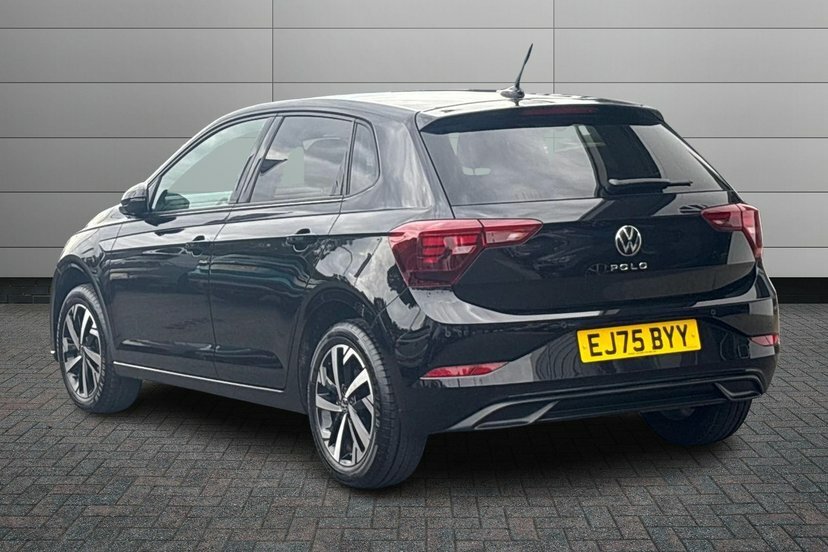 Volkswagen Polo 1.0 Tsi Match Hatchback 95 Ps EJ75BYY Black #3